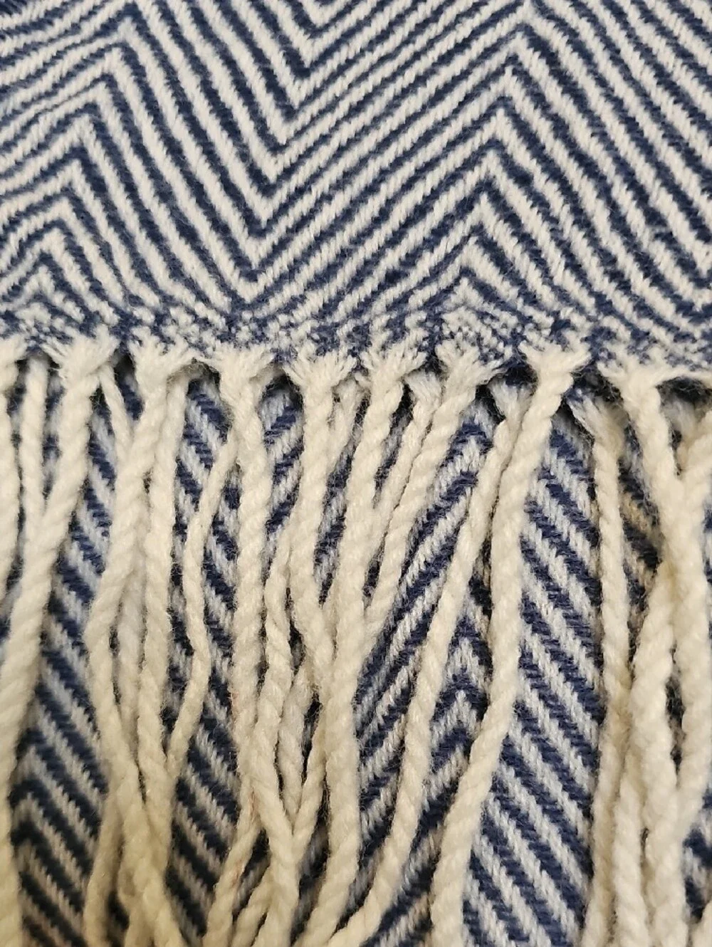 Navy Blue Herringbone Lightweight Sift Fringe Throw Blanket 50 X 60